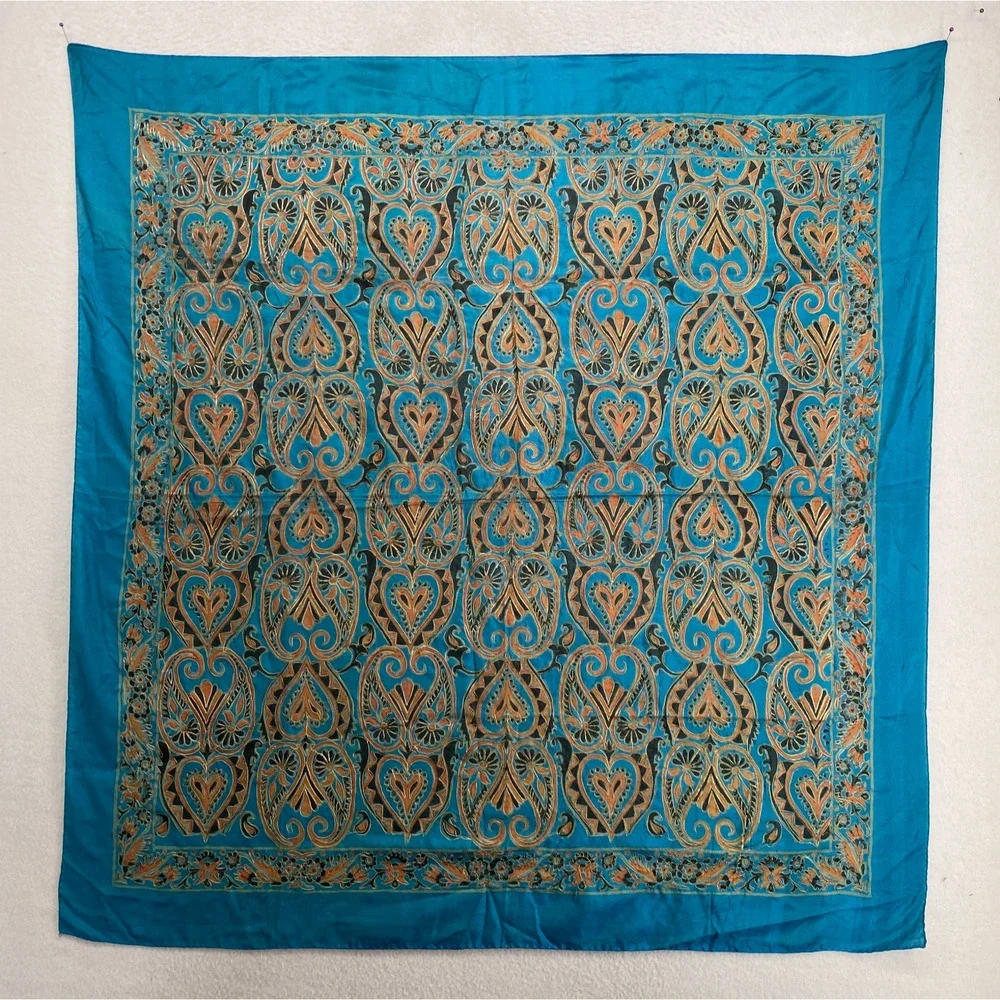 Unbranded scarf hand